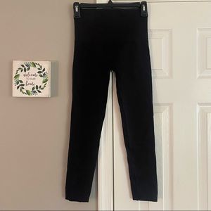 Spanx Look At Me Now Shaping Seamless High Waisted Crop Leggings Black Medium